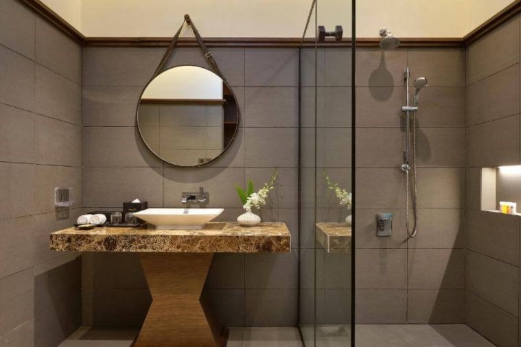 Phòng Deluxe Double & Twin City View